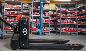 Alquiler y Venta de Estibadoras